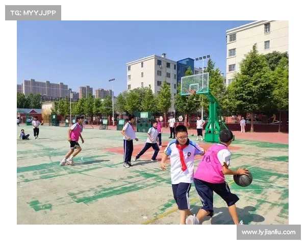 如何通过训练与策略提升篮球比赛中的得分、防守与团队协作表现