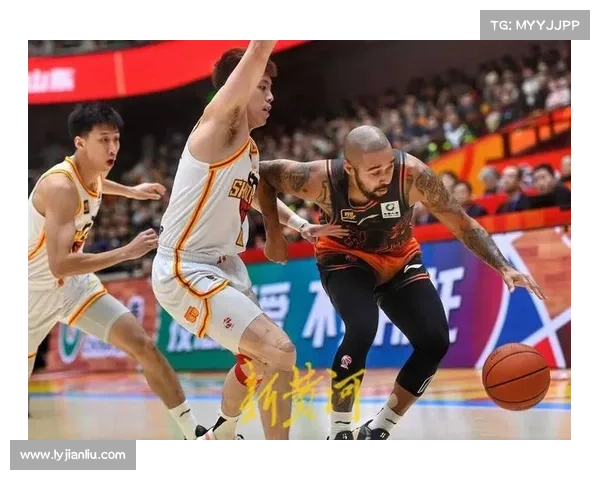 山东男篮胜江苏的关键因素分析与比赛精彩瞬间回顾