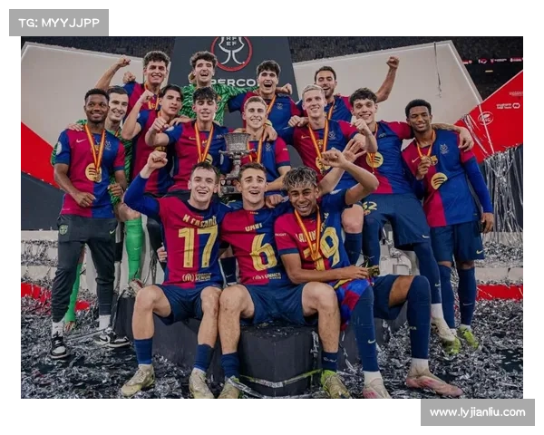 巴萨10号球员表现分析与薪资对比探讨